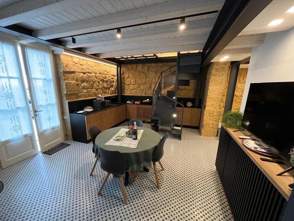 A Casa Di Mammi Nella Valle Dei Templi アグリジェント 部屋 写真